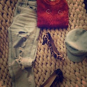 Ann Taylor lightweight sweater